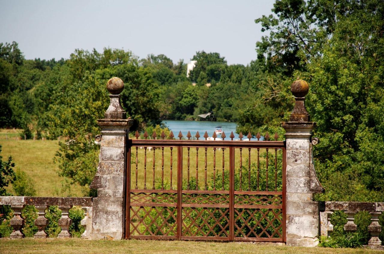 Chateau De Panloy Port-dʼEnvaux Exteriör bild